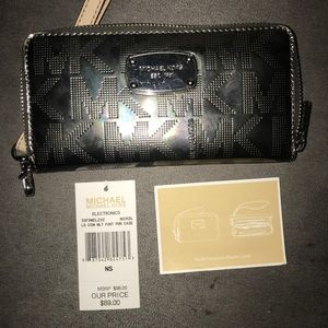 MICHAEL KORS WALLET
